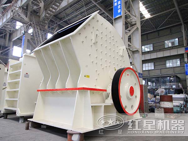 重錘式破碎機(jī)環(huán)保節(jié)能注重科技創(chuàng)新