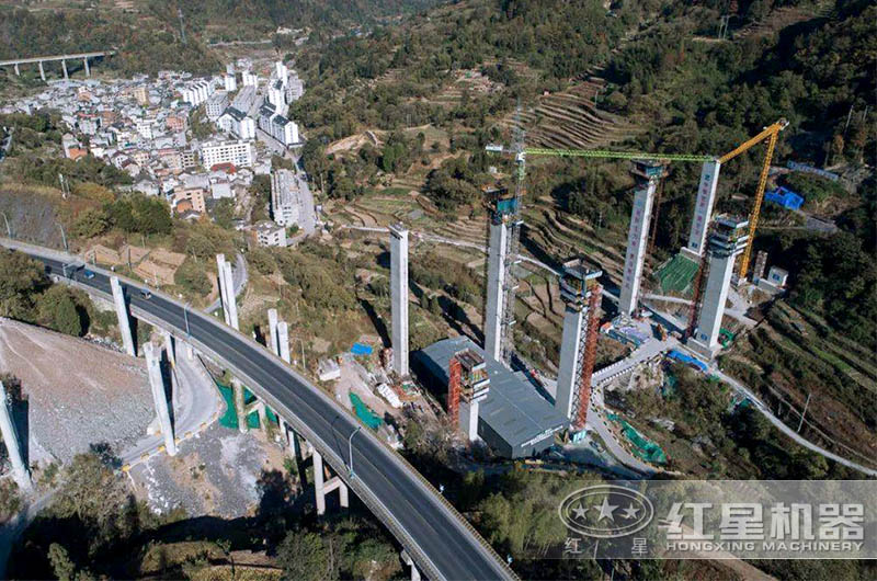 洞渣化身機制砂，塔樓制砂機助力工程建設降本增效