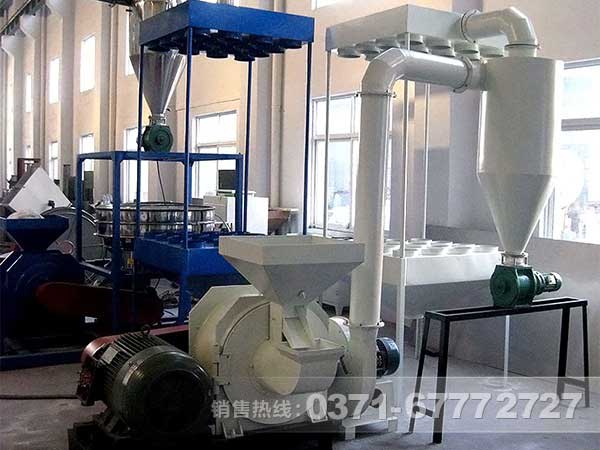 白堊超細磨粉機價格多少錢？什么因素影響？