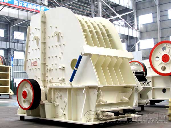 花崗巖用反擊破粉碎行不行？