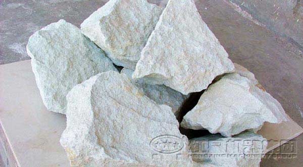 河南300目高嶺土磨粉機生產廠家