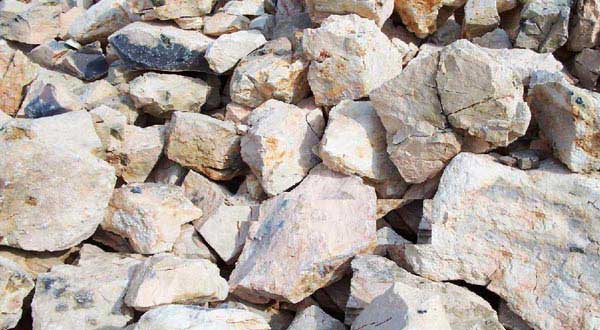 買鋁礬土雷蒙磨型號參數(shù)要弄清