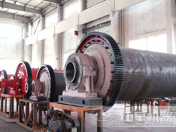 1.8米球磨機(jī)價格多少錢？產(chǎn)能可高達(dá)多少噸？