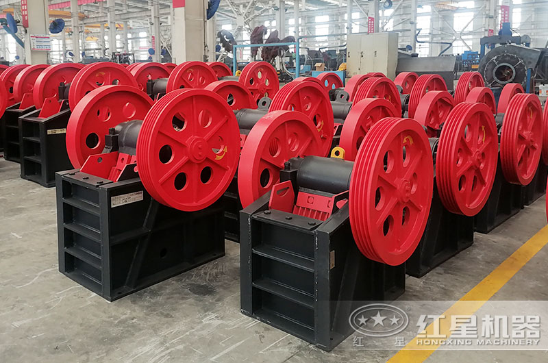 細顎破碎機較小出料粒度能打到多少？型號一覽表