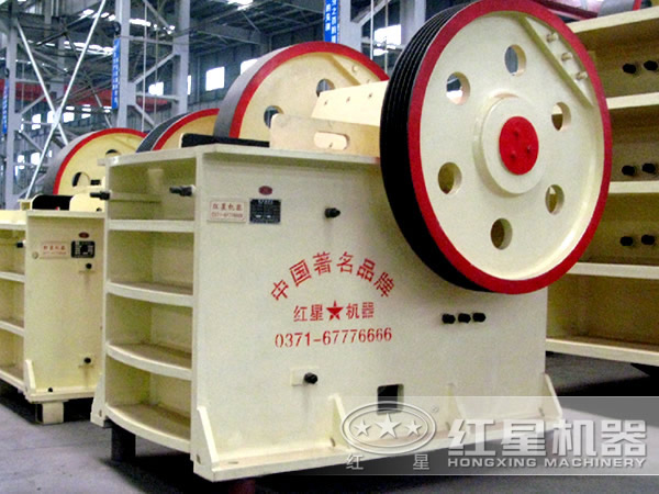 鋁礦石顎式破碎機