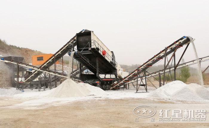 自行式移動砂石破碎機-用技術“喚醒”機器，智能作業不是簡單的升級