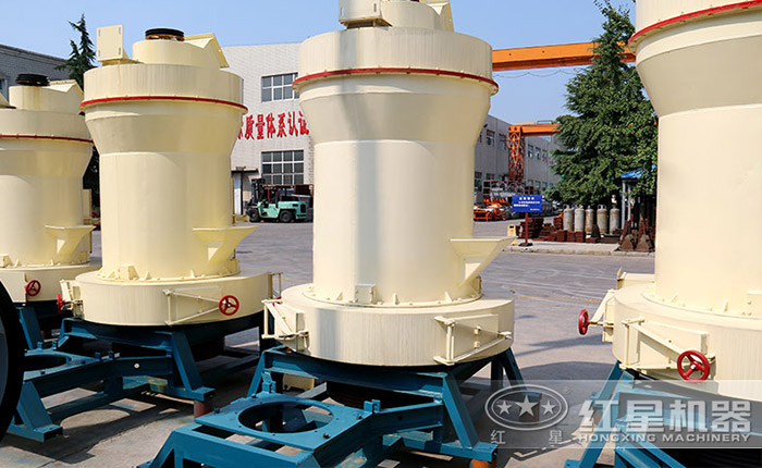 小型200目石膏雷蒙磨粉機(jī)多少錢一套？