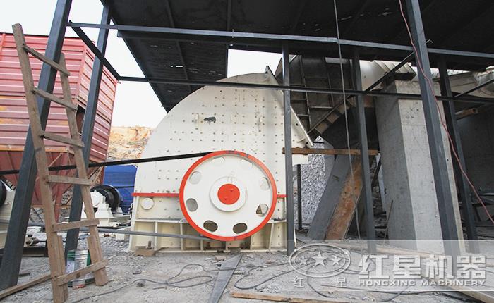 1610重錘式破碎機的價格是多少？專業廠家現貨供應