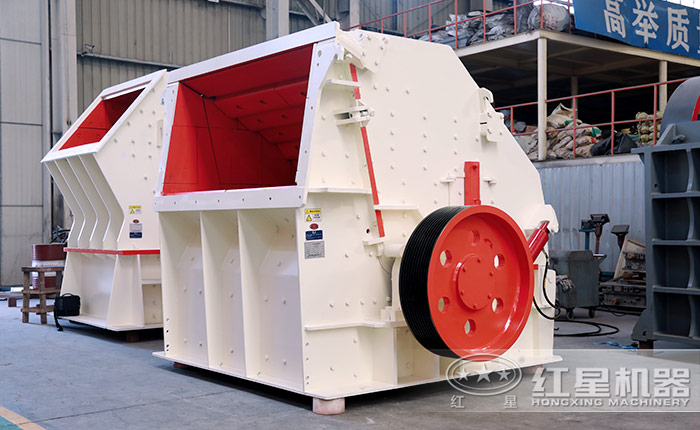 CI系列反擊破碎石機