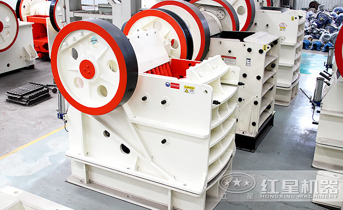 顎式破碎機和反擊式破碎機的區別—共同演繹“一出好戲”