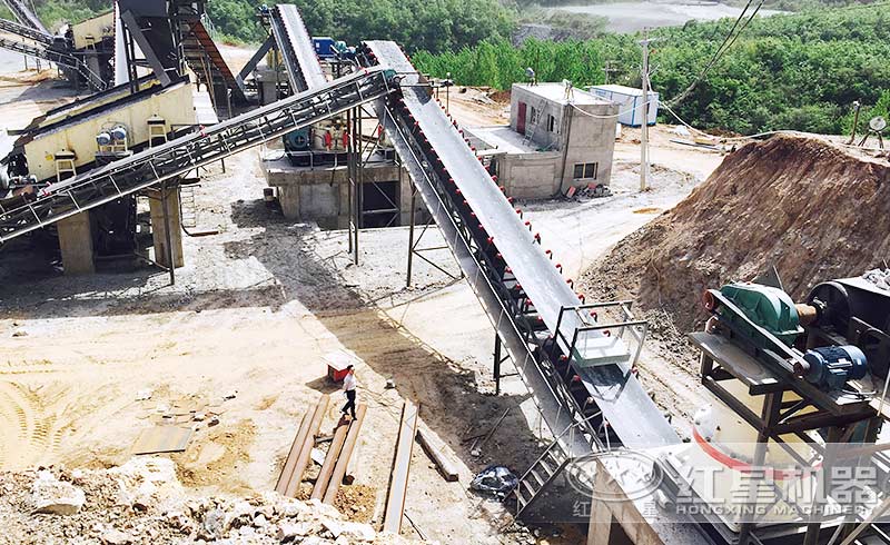 南陽時產800噸玄武巖破碎現場