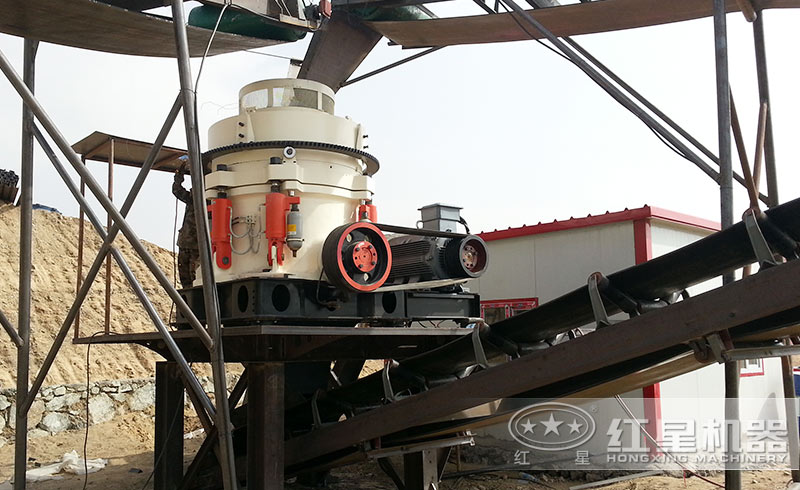 山西鐵礦石破碎現(xiàn)場