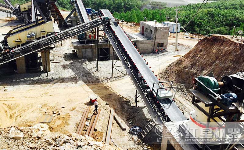 鄭州花崗巖碎石生產(chǎn)現(xiàn)場