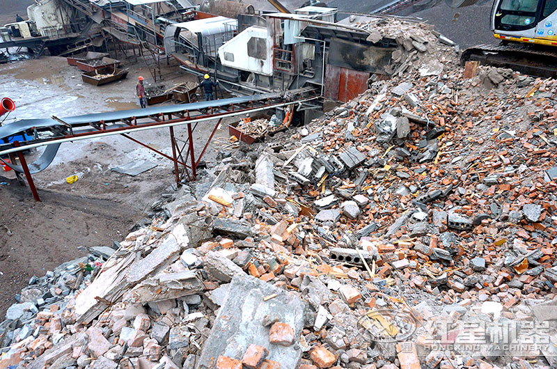 移動破碎機為何能殺出重圍，成為建筑垃圾破碎的首選設備？