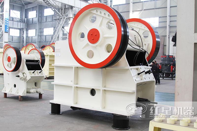 混凝土價格連續上漲，混凝土破碎機型號有什么？