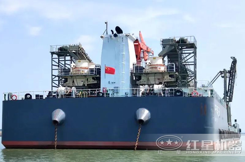 大型水上砂石生產(chǎn)線，真正可行走的砂石廠