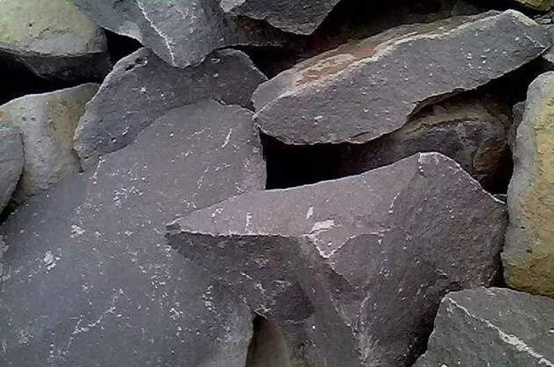 玄武巖可以制砂嗎？搭建一條玄武巖制砂生產(chǎn)線需要哪些投入？