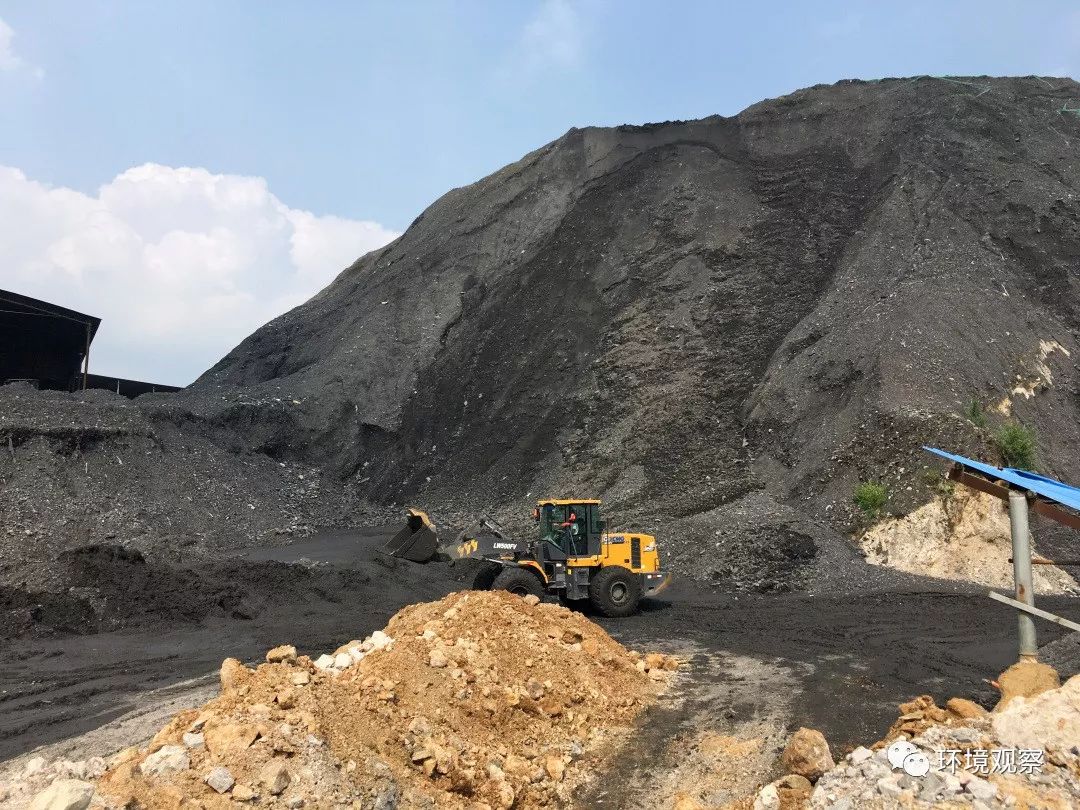 煤矸石粉碎后市場如何？煤矸石粉碎機有哪些？