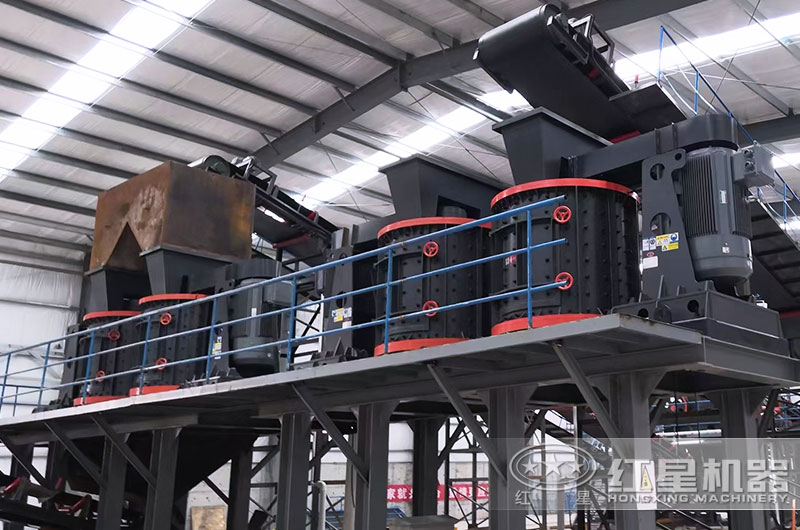 復(fù)合式制砂機(jī)工作現(xiàn)場圖片