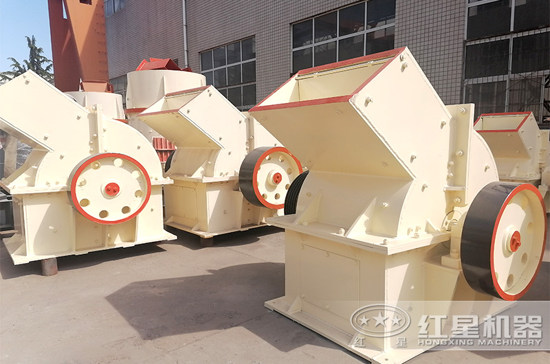 煤泥粉碎機多少錢一臺？有移動式的嗎？