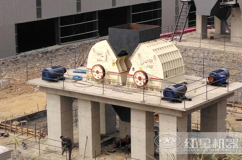 錘式破碎機作業現場