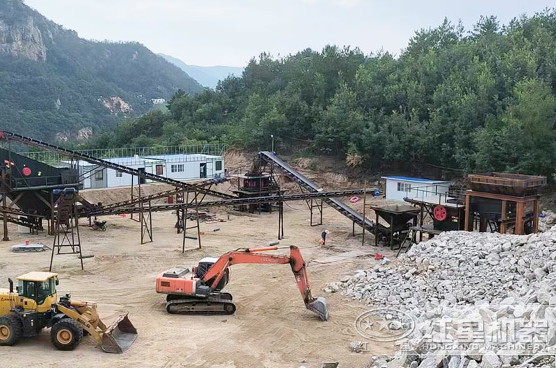 如何根據(jù)產(chǎn)量需求選擇石塊破碎機(jī)型號？價格多少？