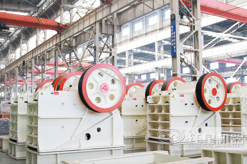 玄武巖破碎機：粗碎、中碎和細(xì)碎