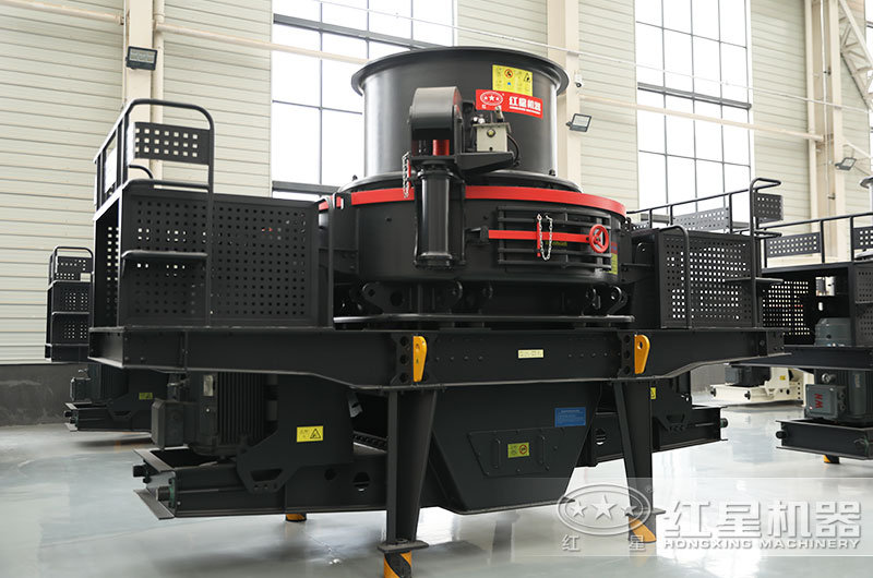 玄武巖沖擊式制砂機(jī)圖片